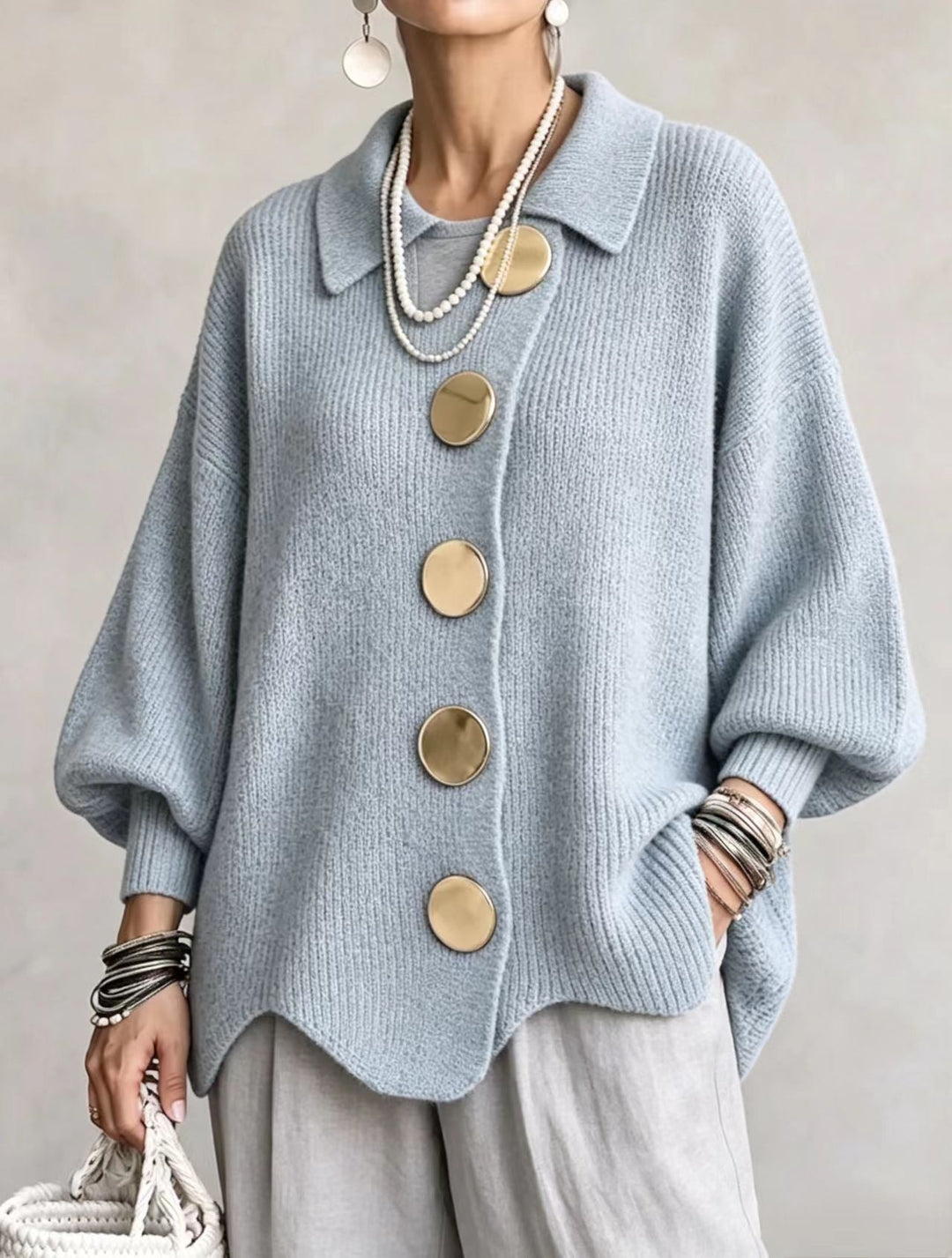 Isadora | Oversize kardigán s golierom a veľkými kovovými gombíkmi